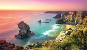Explore Cornwall: Discover Surfing, Historic Sites, and Culinary Delights in England's Coastal Gem