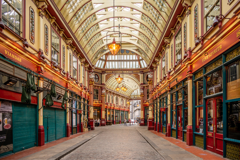 Exploring the Hidden Gems of the City of London: A Journey Through History and Urban Charm